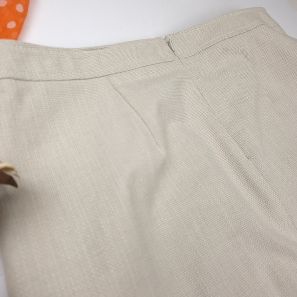 New Ann Taylor Elegant Cream Button Skirt Sz 14 - Picture 9 of 9